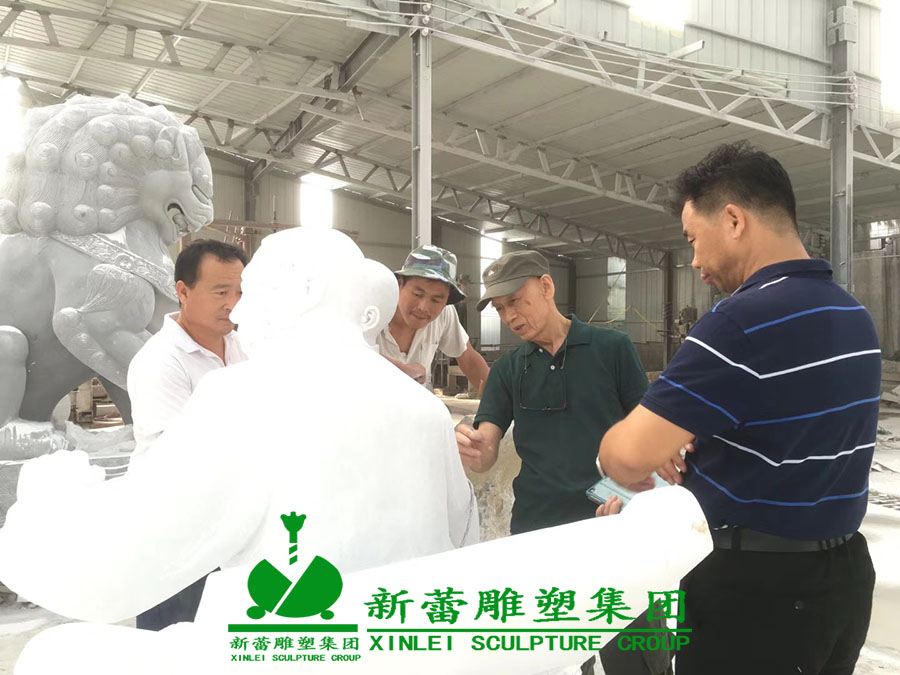 **雕塑家 来我公司现场指导 (2).jpg